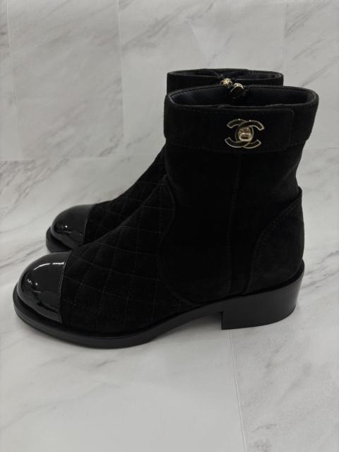 CHANEL Vl V[gu[c u[c LeBO XEF[h  ubN 22.5p ɔi  uh 