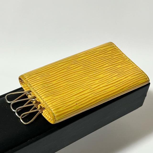 LOUIS VUITTON ルイヴィトン M63829 エピ ミュルティクレ4 4連 キーケース 鍵入れ レディース メンズ < ブランド LOUIS VUITTON ルイヴィトン M63829 エピ ミュルティクレ4 4連 キーケース 鍵入れ レディース メンズ < ブランドの
