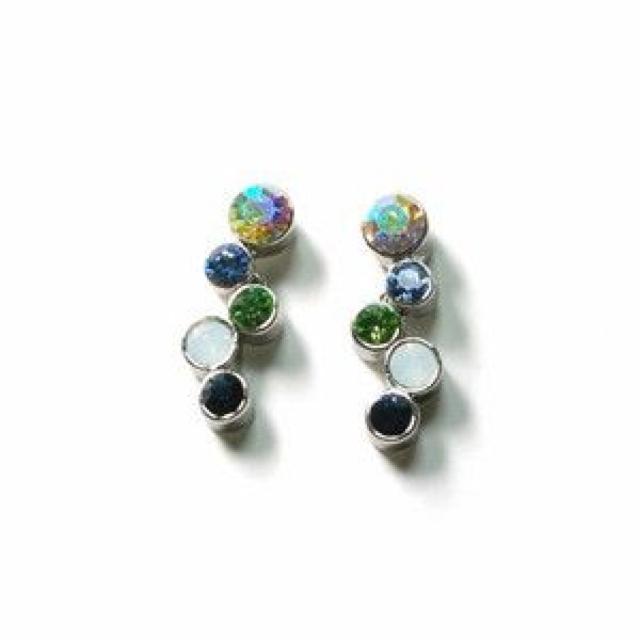 新品 lia sophia アンティーク調ストーンピアス < 女性アクセサリー/時計  新品 lia sophia アンティーク調ストーンピアス  < 女性アクセサリー/時計の