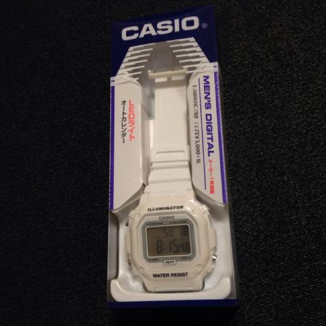 CASIO(カシオ) F-108WHC-7BJFスタンダード ホワイト×ホワイト < ブランド  CASIO(カシオ) F-108WHC-7BJFスタンダード ホワイト×ホワイト < ブランドの
