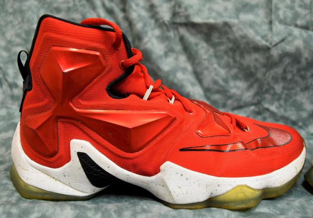 中古 ナイキ LEBRON XV レッド 28cm < ブランド  中古 ナイキ LEBRON XV レッド 28cm < ブランドの