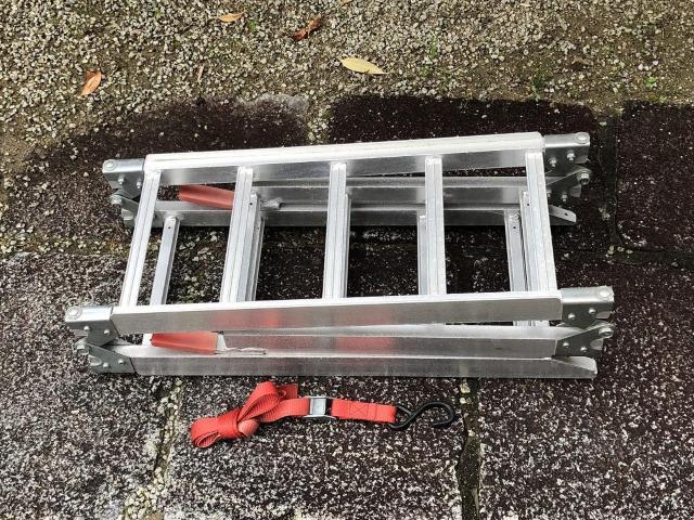 良好!アルミ製 3つ折り畳み式ラダーレール 道板 スロープ ブリッジ < 自動車/バイク 良好!アルミ製 3つ折り畳み式ラダーレール 道板 スロープ ブリッジ < 自動車/バイク