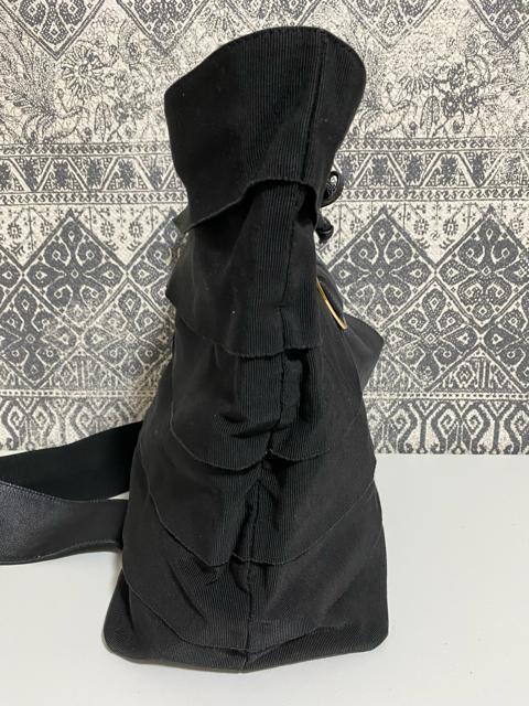 【中古】フェラガモ ヴァラ キャンバス×レザー ショルダーバッグ 肩掛けかばん < ブランド  【中古】フェラガモ ヴァラ キャンバス×レザー ショルダーバッグ 肩掛けかばん < ブランドの