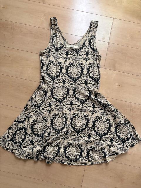 AZUL by moussy ダマスク柄 ノースリーブ ワンピース Mサイズ相当 < ブランド AZUL by moussy ダマスク柄 ノースリーブ ワンピース Mサイズ相当 < ブランドの