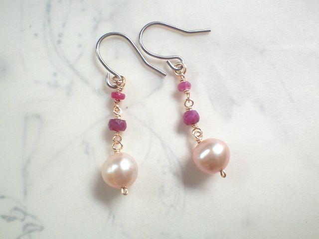 jul.*ルビーとパールのピアス*14kgf 16025 < 女性アクセサリー/時計  jul.*ルビーとパールのピアス*14kgf 16025  < 女性アクセサリー/時計の