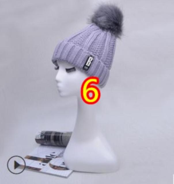衝撃500円セール★新作 厚手の毛糸帽子★ニット帽 グレー < 女性ファッション  衝撃500円セール★新作 厚手の毛糸帽子★ニット帽 グレー < 女性ファッションの