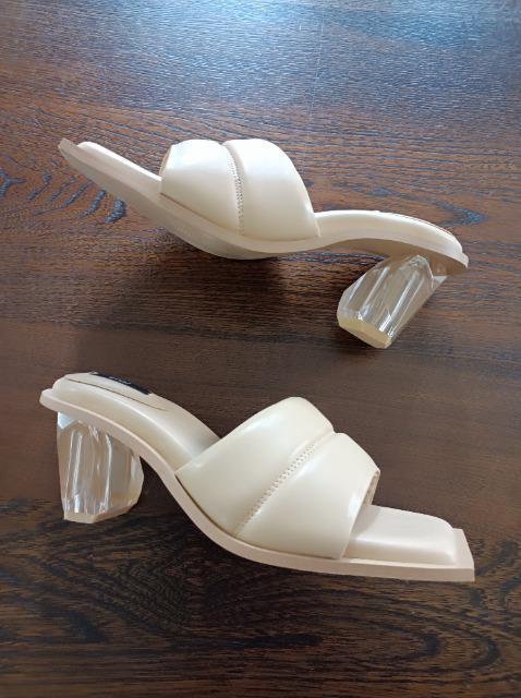 EVOLNAq[_炩NbV~[ɔi₷CC[{