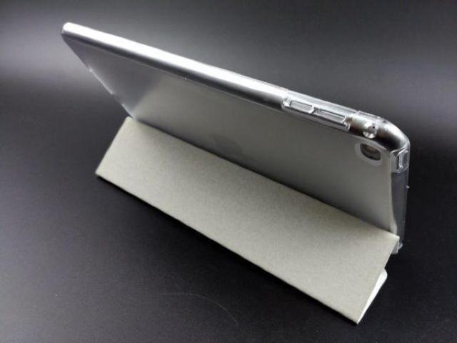 iPad mini4用 スタンドカバー ハードケース 三折 薄型 シルバー < 家電/AV iPad mini4用 スタンドカバー ハードケース 三折 薄型 シルバー < 家電/AVの