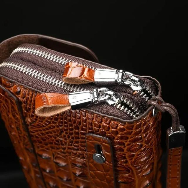 爆ヤス価格2590円★メンズクロコダイルパターンPUクラッチ - スタイリッシュなブラウンビフォルド、腕ストラップ付き コーヒー色 < 男性ファッション 爆ヤス価格2590円★メンズクロコダイルパターンPUクラッチ - スタイリッシュなブラウンビフォルド、腕ストラップ付き コーヒー色 < 男性ファッションの