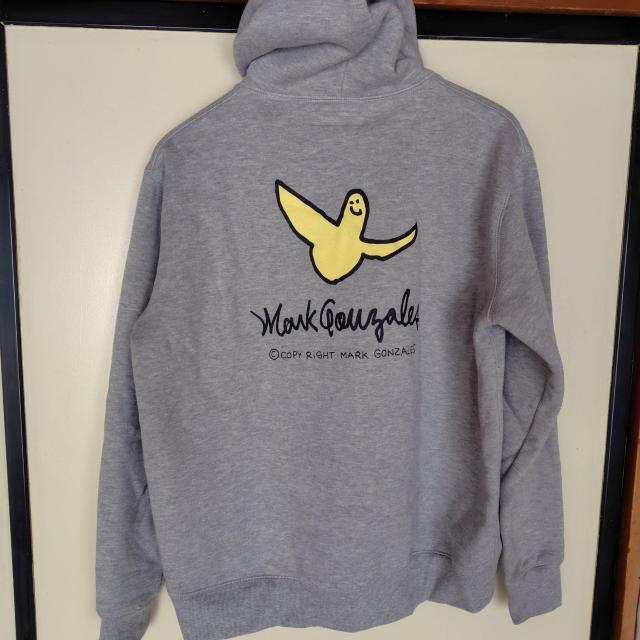 マークゴンザレス パーカー サイズ L < 男性ファッション  マークゴンザレス パーカー サイズ L < 男性ファッションの