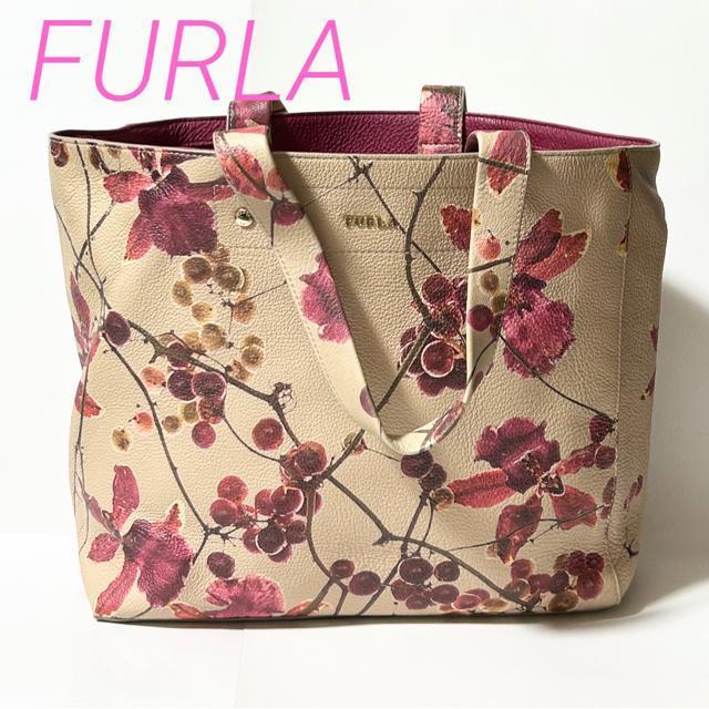美品 FURLA フルラ レザー トートバッグ ショルダーバッグ 花柄 ピンク ベージュ < ブランド 美品 FURLA フルラ レザー トートバッグ ショルダーバッグ 花柄 ピンク ベージュ < ブランドの