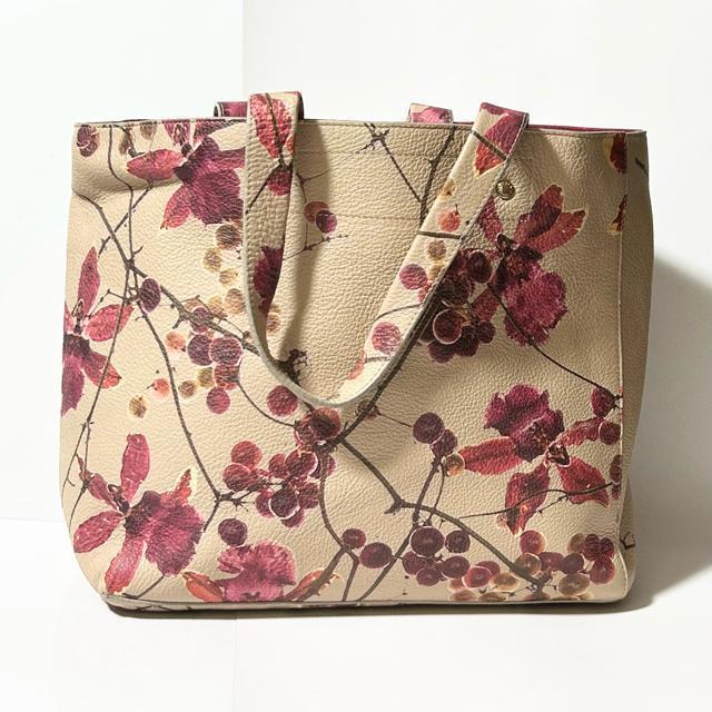 美品 FURLA フルラ レザー トートバッグ ショルダーバッグ 花柄 ピンク ベージュ < ブランド 美品 FURLA フルラ レザー トートバッグ ショルダーバッグ 花柄 ピンク ベージュ < ブランドの