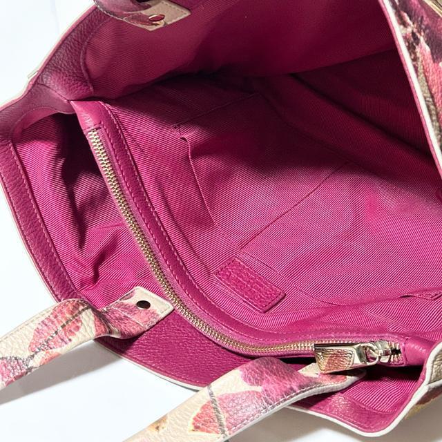 美品 FURLA フルラ レザー トートバッグ ショルダーバッグ 花柄 ピンク ベージュ < ブランド 美品 FURLA フルラ レザー トートバッグ ショルダーバッグ 花柄 ピンク ベージュ < ブランドの