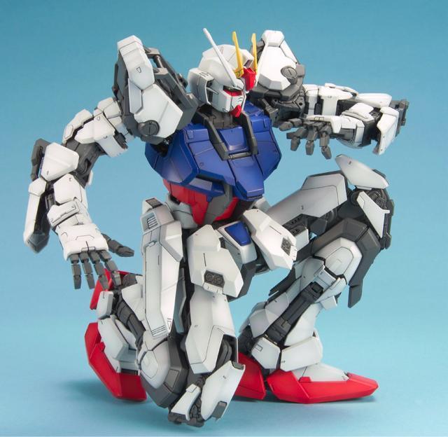 PG 1/60 ストライクガンダム < ホビー PG 1/60 ストライクガンダム < ホビーの