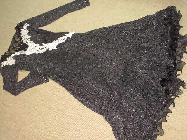 レース*裾フリル*刺繍*ロング丈ドレスワンピース(ブラック) < 女性ファッション レース*裾フリル*刺繍*ロング丈ドレスワンピース(ブラック) < 女性ファッションの