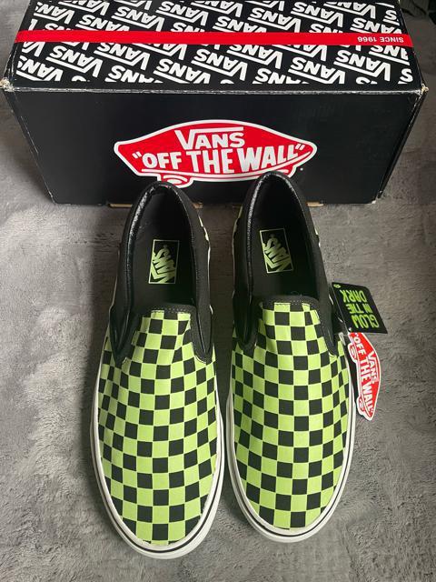 Vi@oY VANS Xj[J[ NVbN Xb|@Black Glow Checks Y@CO胂f@{^Cv