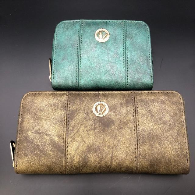 即決 VIVID ESSE 長財布 二つ折り財布 2個セット < 女性ファッション  即決 VIVID ESSE 長財布 二つ折り財布 2個セット  < 女性ファッションの