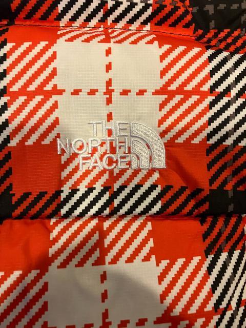 THE NORTH FACE 550 ダウンベストチェック柄 大きいsizeXL < ブランド  THE NORTH FACE 550 ダウンベストチェック柄 大きいsizeXL < ブランドの