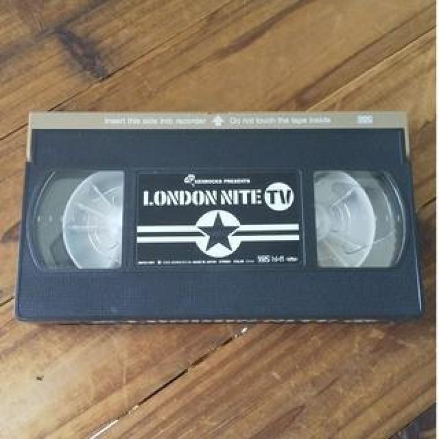  VHS  LONDON NITE TV hiCg