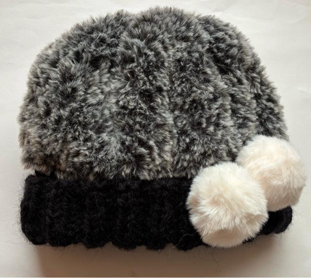 ハンドメイド ニット帽 ふわふわモコモコ ウール100% ブラック < 女性ファッション ハンドメイド ニット帽 ふわふわモコモコ ウール100% ブラック < 女性ファッションの