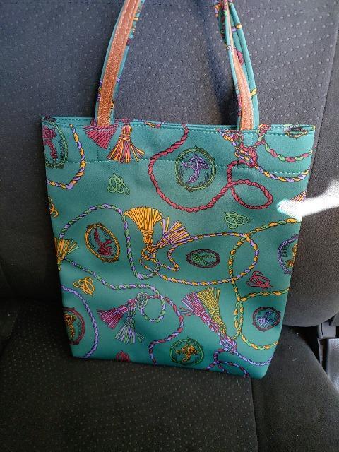 CHARLES JOURDAN シャルルジョルダン タッセル柄 バック ショッピング お出かけ < 女性ファッション CHARLES JOURDAN シャルルジョルダン タッセル柄 バック ショッピング お出かけ < 女性ファッションの