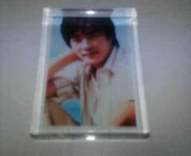 クオン・サンウ写真入りクリスタル製置物 < タレントグッズ  クオン・サンウ写真入りクリスタル製置物 < タレントグッズの