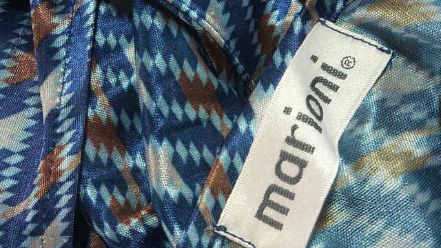 【美品】MARIONI◆シルク調◆艶&ストレッチキャリア系ノースリ < 女性ファッション  【美品】MARIONI◆シルク調◆艶&ストレッチキャリア系ノースリ < 女性ファッションの