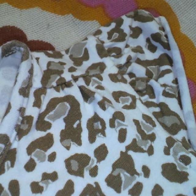 キッズH&M/エイチアンドエムレオパ・豹柄 ワンピース 90p < ブランド キッズH&M/エイチアンドエムレオパ・豹柄 ワンピース 90p < ブランドの