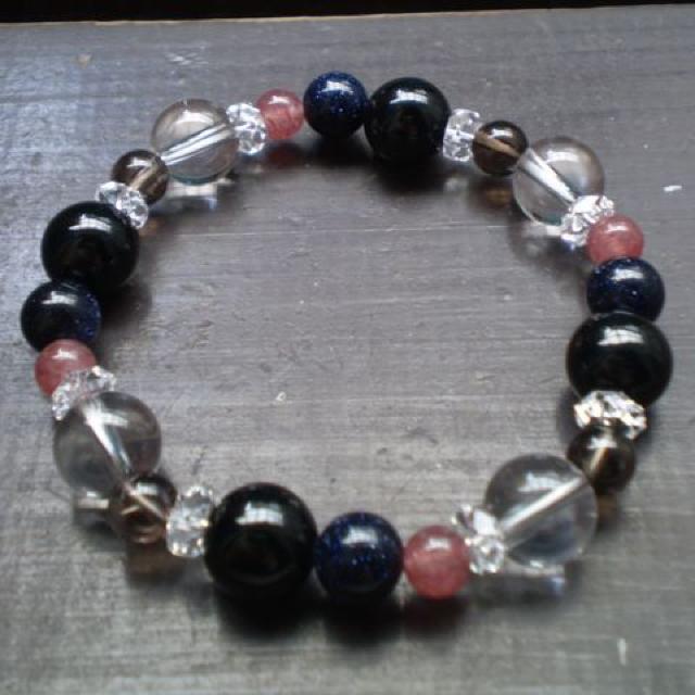 オニキスxゴールドストーンxモスコバイトブレスレット 天然石 パワーストーン < 女性アクセサリー/時計 オニキスxゴールドストーンxモスコバイトブレスレット 天然石 パワーストーン < 女性アクセサリー/時計の