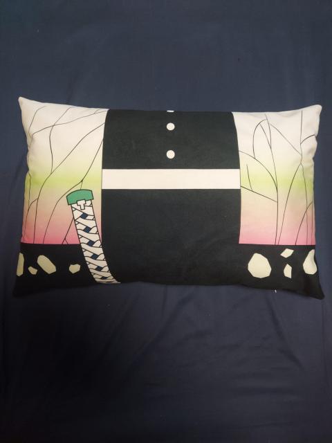 新品同様☆鬼滅の刃 クッション < アニメ/コミック/キャラクター  新品同様☆鬼滅の刃 クッション  < アニメ/コミック/キャラクターの