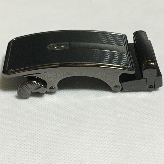 オートロックメンズ ベルト用バックルのみの出品です(幅3.5cm 用)商品番号p35561-@ < 男性ファッション  オートロックメンズ ベルト用バックルのみの出品です(幅3.5cm 用)商品番号p35561-@ < 男性ファッションの