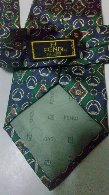 �l�N�^�C3�{�Z�b�g