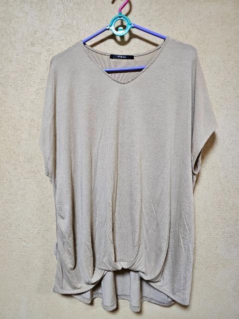 大きいサイズ/5L/ベージュ/クシュクシュデザイン半袖チュニック/新品 < 女性ファッション 大きいサイズ/5L/ベージュ/クシュクシュデザイン半袖チュニック/新品 < 女性ファッションの