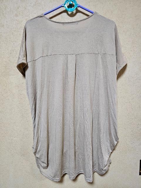 大きいサイズ/5L/ベージュ/クシュクシュデザイン半袖チュニック/新品 < 女性ファッション 大きいサイズ/5L/ベージュ/クシュクシュデザイン半袖チュニック/新品 < 女性ファッションの