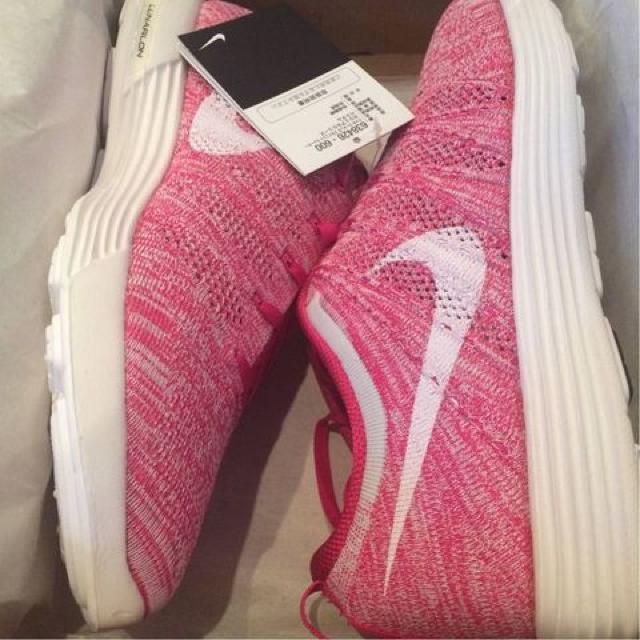 NIKE WMNS FLYKNIT TRAINER FIREBERRY 28.5cm sN  uh 
