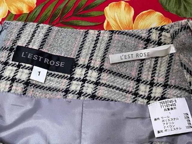 レストローズ☆可愛い薄グレー☆チェックスカート☆ラメ入り☆ < ブランド  レストローズ☆可愛い薄グレー☆チェックスカート☆ラメ入り☆ < ブランドの