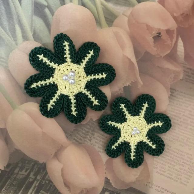 ハンドメイド♪レース編み 大小モチーフ2枚セット < 女性ファッション  ハンドメイド♪レース編み 大小モチーフ2枚セット  < 女性ファッションの