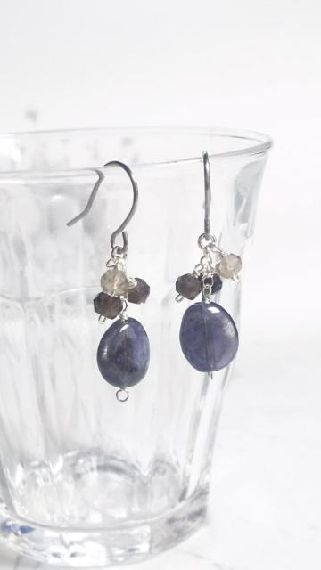 *スモーキークォーツとアイオライトのピアス*sv 18044 < 女性アクセサリー/時計 *スモーキークォーツとアイオライトのピアス*sv 18044 < 女性アクセサリー/時計の