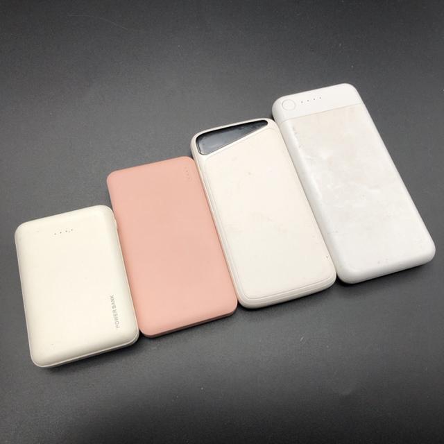 即決 モバイルバッテリー 4個セット < 家電/AV  即決 モバイルバッテリー 4個セット  < 家電/AVの