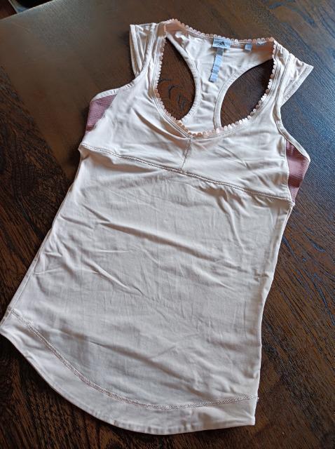 ステラマッカートニー★タンクトップ★素敵カッコイイ★極美品★アディダス★adidas★stella mccartney★送料無料 < 女性ファッション  ステラマッカートニー★タンクトップ★素敵カッコイイ★極美品★アディダス★adidas★stella mccartney★送料無料  < 女性ファッションの