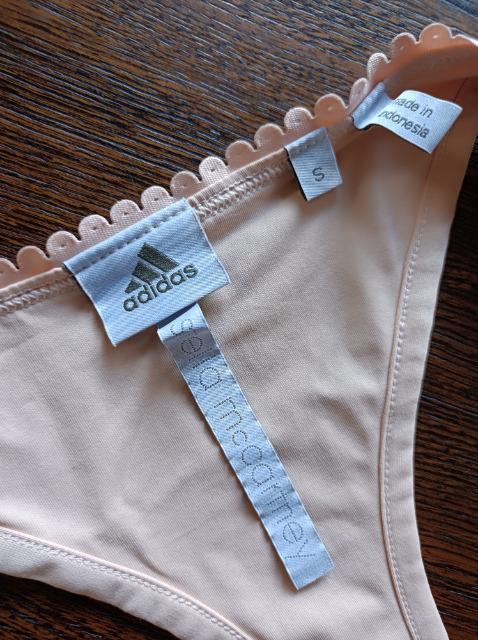 ステラマッカートニー★タンクトップ★素敵カッコイイ★極美品★アディダス★adidas★stella mccartney★送料無料 < 女性ファッション  ステラマッカートニー★タンクトップ★素敵カッコイイ★極美品★アディダス★adidas★stella mccartney★送料無料 < 女性ファッションの