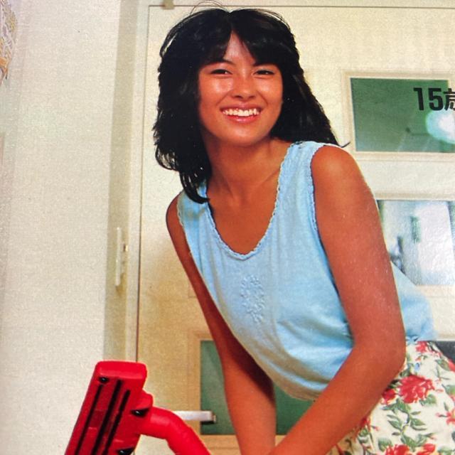 平凡  1985年10月号  送料無料  匿名配送  中山美穂 田原俊彦 小泉今日子 近藤真彦 斉藤由貴 < タレントグッズ  平凡  1985年10月号  送料無料  匿名配送  中山美穂 田原俊彦 小泉今日子 近藤真彦 斉藤由貴 < タレントグッズの