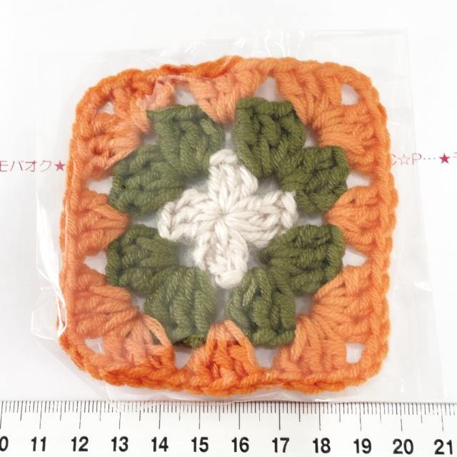 23*ハンドメイド♪毛糸のグラニースクエアモチーフ 裏面も綺麗☆8 < ペット/手芸/園芸  23*ハンドメイド♪毛糸のグラニースクエアモチーフ 裏面も綺麗☆8  < ペット/手芸/園芸の