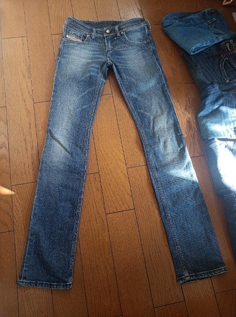 B DIESEL★丈長デニム★男女OK★カッコイイ★さすがのディーゼル★ < 女性ファッション B DIESEL★丈長デニム★男女OK★カッコイイ★さすがのディーゼル★ < 女性ファッションの