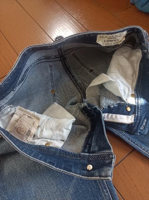 B DIESEL★丈長デニム★男女OK★カッコイイ★さすがのディーゼル★ < 女性ファッション B DIESEL★丈長デニム★男女OK★カッコイイ★さすがのディーゼル★ < 女性ファッションの