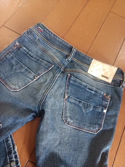 B DIESEL★丈長デニム★男女OK★カッコイイ★さすがのディーゼル★ < 女性ファッション B DIESEL★丈長デニム★男女OK★カッコイイ★さすがのディーゼル★ < 女性ファッションの