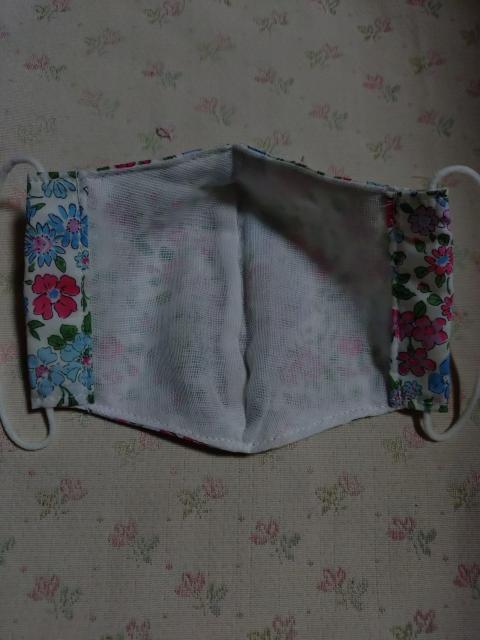 【送料無料】ハンドメイド 大人用マスク 小さめ リバティ柄 < ペット/手芸/園芸 【送料無料】ハンドメイド 大人用マスク 小さめ リバティ柄 < ペット/手芸/園芸の