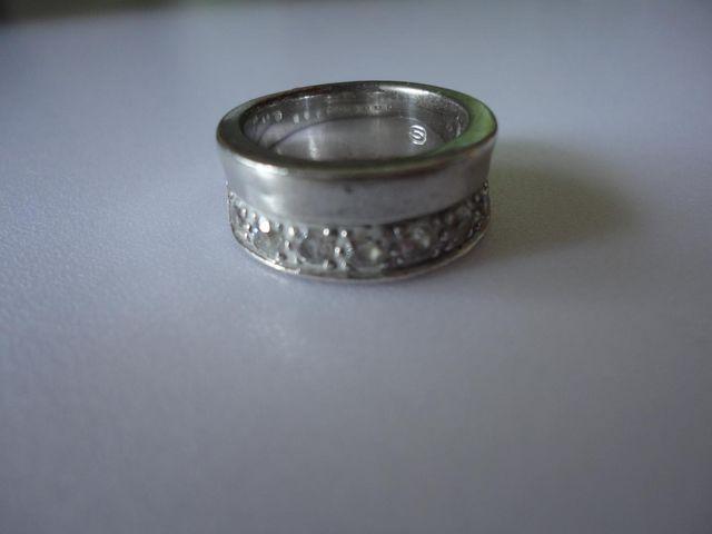 ジルコニア埋めシルバーリング【USED}】 < 女性アクセサリー/時計  ジルコニア埋めシルバーリング【USED}】 < 女性アクセサリー/時計の