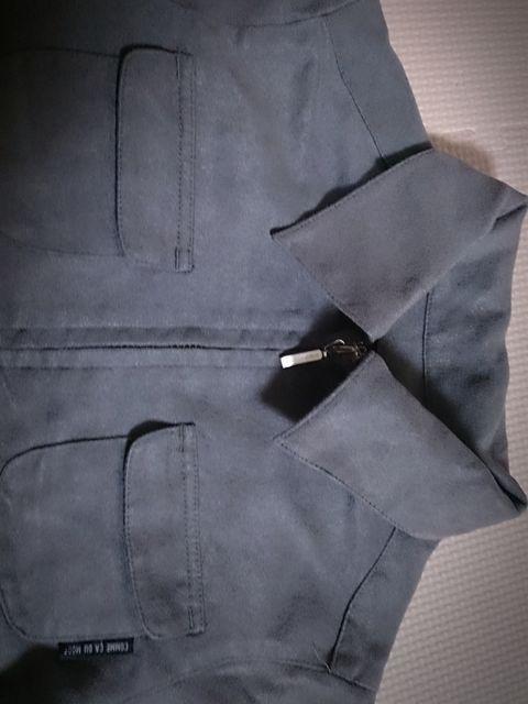 90 COME CA ISM グレーのジャケット 美品 < キッズ/ベビー 90 COME CA ISM グレーのジャケット 美品 < キッズ/ベビーの