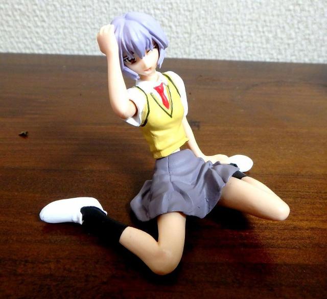 ◆エヴァンゲリオン ミニフィギュア 綾波レイ 中古品 < ホビー  ◆エヴァンゲリオン ミニフィギュア 綾波レイ 中古品  < ホビーの